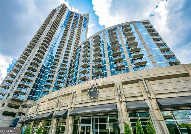 Photo 1 of Condo for sale at 400 W Peachtree St Nw #2709, Atlanta, GA 30308 | MLS# 10841014 | Listing updated on 2026-09-11