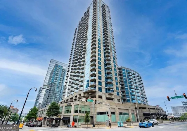Photo 32 of Condo for sale at 400 W Peachtree St Nw #2709, Atlanta, GA 30308 | MLS# 10841014 | Listing updated on 2026-09-11