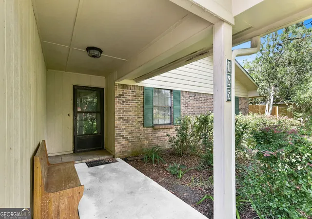 Photo 3 of Single family home for sale at 165 W Peach Ave, Kingsland, GA 31548 | MLS# 10844256 | Listing updated on 2026-10-06
