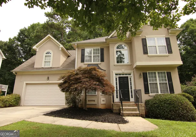 Photo 2 of Single family home for sale at 134 Ardenlee Dr, Peachtree City, GA 30269 | MLS# 10836836 | Listing updated on 2026-09-14