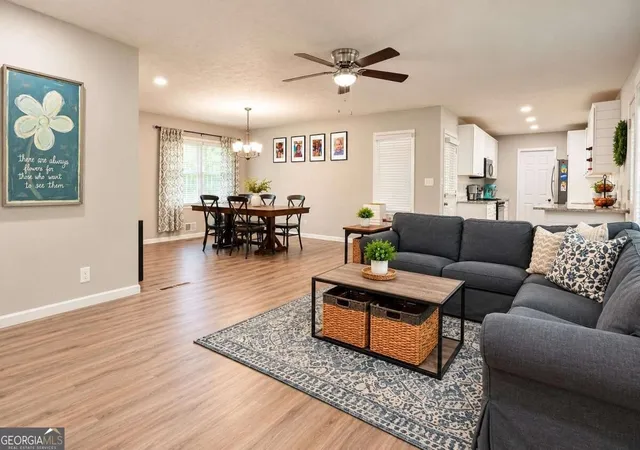 Photo 2 of Single family home for sale at 3189 Beechwood Dr, Lithia Springs, GA 30122 | MLS# 10849108 | Listing updated on 2026-10-08