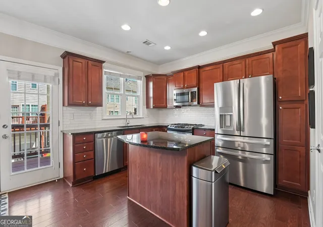 Photo 3 of Townhouse for sale at 2446 Natoma Ct SE #11, Smyrna, GA 30080 | MLS# 10832629 | Listing updated on 2026-09-23