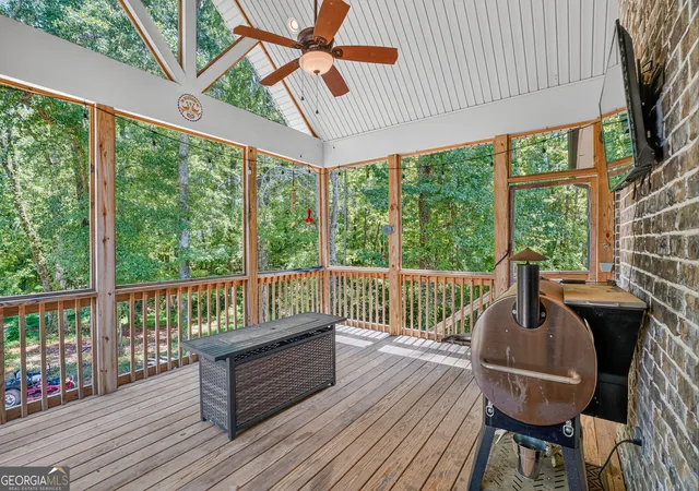 Photo 3 of Single family home for sale at 450 Ashley Glen Dr, Williamson, GA 30292 | MLS# 10818790 | Listing updated on 2026-09-09