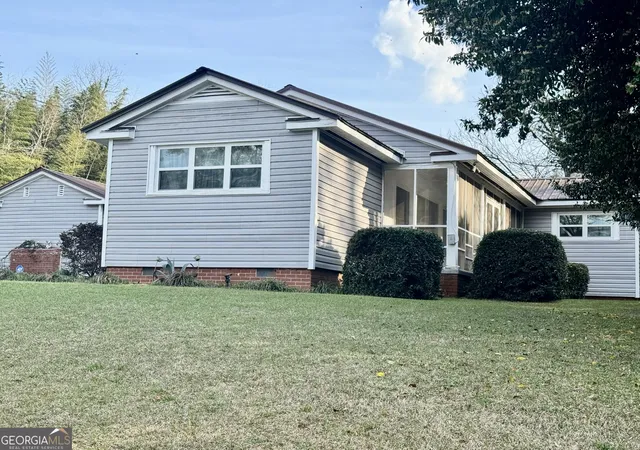 Photo 4 of Single family home for sale at 914 Adderton St, Americus, GA 31719 | MLS# 10843703 | Listing updated on 2026-09-24