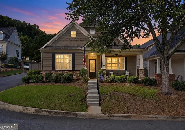 Photo 3 of Single family home for sale at 301 Glens Way, Woodstock, GA 30188 | MLS# 10846737 | Listing updated on 2026-09-30