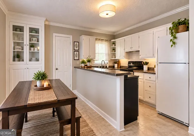 Photo 3 of Single family home for sale at 387 Dock Hyde Rd, Carrollton, GA 30116 | MLS# 10850875 | Listing updated on 2026-10-06