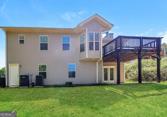 Photo 3 of Single family home for sale at 1928 Paynes Point, Winder, GA 30680 | MLS# 10851012 | Listing updated on 2026-10-06