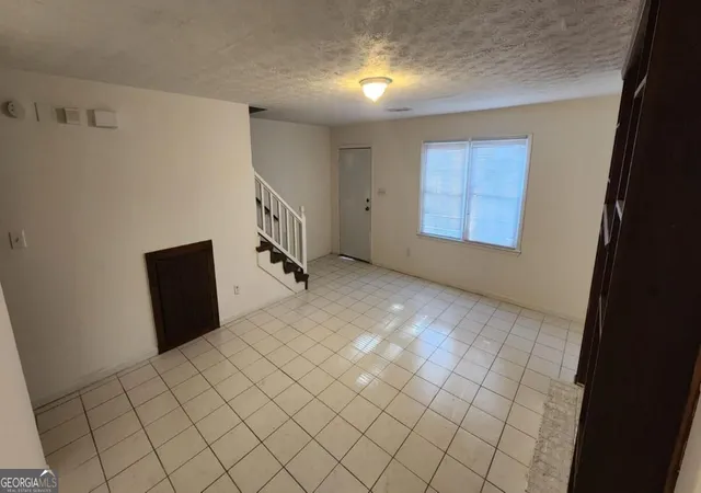 Photo 2 of Townhouse for sale at 631 Hunting Crk Ln SE, Conyers, GA 30013 | MLS# 10837471 | Listing updated on 2026-09-25
