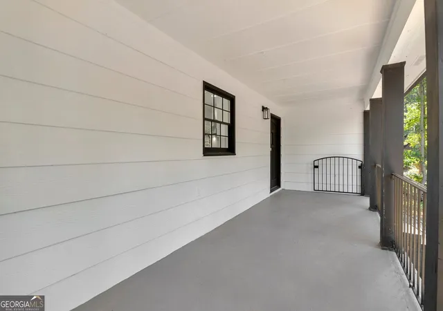 Photo 4 of Single family home for sale at 165 N Morning Dove Dr, Fayetteville, GA 30215 | MLS# 10844844 | Listing updated on 2026-09-25