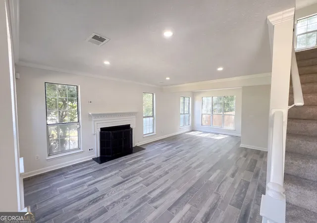 Photo 3 of Single family home for sale at 4389 Southvale Dr, Decatur, GA 30034 | MLS# 10844917 | Listing updated on 2026-10-08