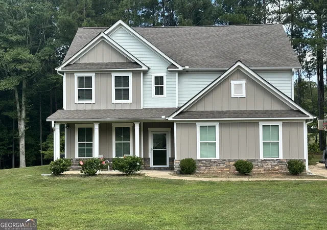 Photo 1 of Single family home for sale at 20 Richmond Trl, Oxford, GA 30054 | MLS# 10817675 | Listing updated on 2026-09-22