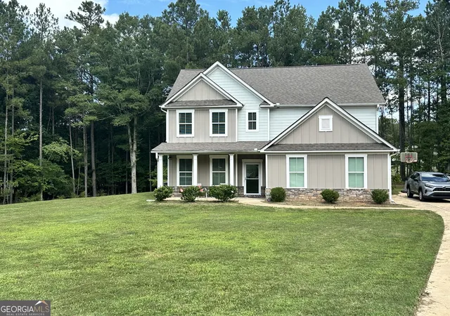 Photo 3 of Single family home for sale at 20 Richmond Trl, Oxford, GA 30054 | MLS# 10817675 | Listing updated on 2026-09-22