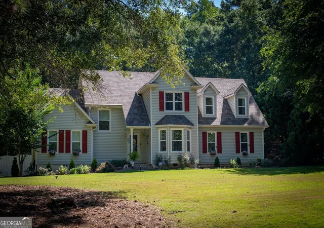 Photo 2 of Single family home for sale at 110 Clearview Cir, Mcdonough, GA 30253 | MLS# 10846818 | Listing updated on 2026-09-30