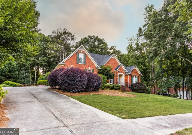 Photo 3 of Single family home for sale at 931 Providence Ln, Monroe, GA 30656 | MLS# 10845909 | Listing updated on 2026-10-07