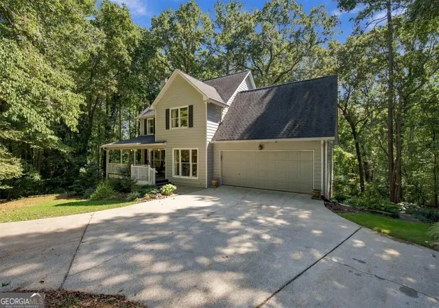 Photo 3 of Single family home for sale at 2038 Laurel Cvs, Ball Ground, GA 30107 | MLS# 10848488 | Listing updated on 2026-10-08