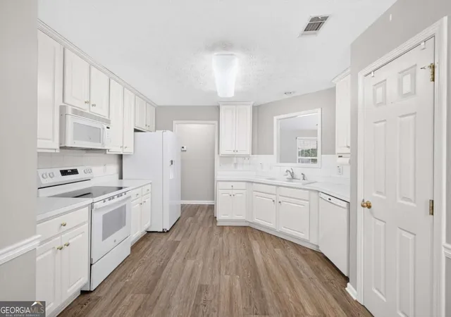 Photo 3 of Single family home for sale at 531 Carriage Dr, Bethlehem, GA 30620 | MLS# 10852630 | Listing updated on 2026-10-08