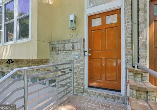 Photo 3 of Sale Pending at 1334 Fernwood Cir Ne, Atlanta, GA 30319 | MLS# 10839348 | Listing updated on 2026-09-17