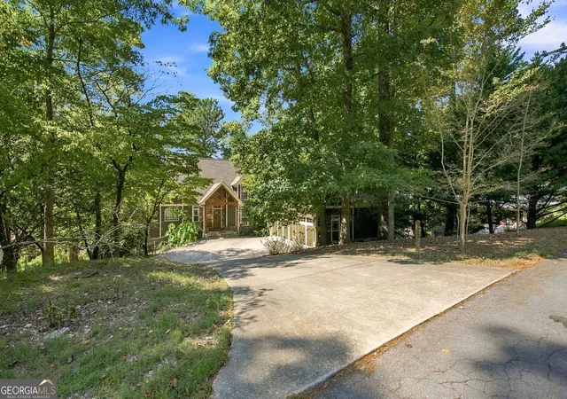 Photo 4 of Single family home for sale at 251 White Antelope St, Waleska, GA 30183 | MLS# 10838897 | Listing updated on 2026-09-17