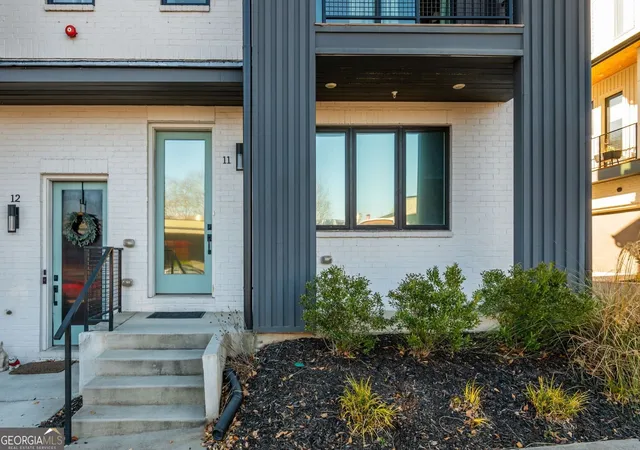 Photo 3 of Townhouse for sale at 2347 Hosea L Williams Dr #11, Atlanta, GA 30317 | MLS# 10843222 | Listing updated on 2026-10-07