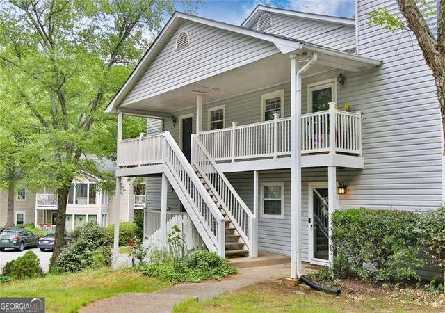 Photo 2 of Condo for sale at 2104 Augusta Dr Se, Marietta, GA 30067 | MLS# 10847788 | Listing updated on 2026-10-08
