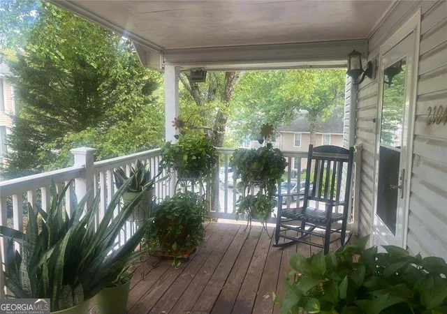 Photo 3 of Condo for sale at 2104 Augusta Dr Se, Marietta, GA 30067 | MLS# 10847788 | Listing updated on 2026-10-08