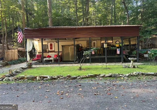 Photo 3 of Single family home for sale at 185 37th Street, Ellijay, GA 30540 | MLS# 10844467 | Listing updated on 2026-10-04