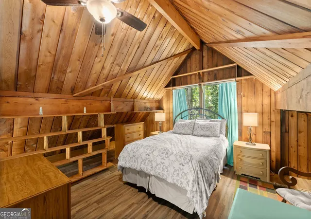 Photo 4 of Sale Pending at 302 Normandy Trl, Lavonia, GA 30553 | MLS# 10838746 | Listing updated on 2026-09-15