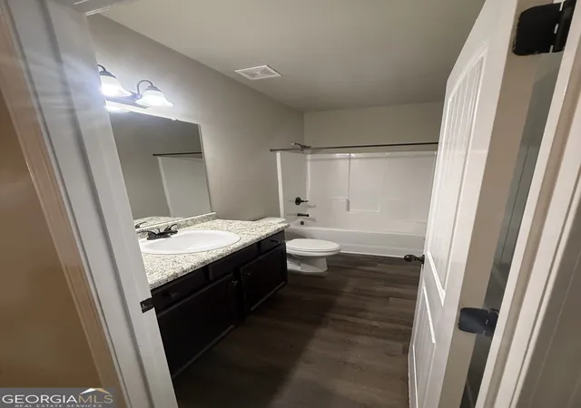 Photo 3 of Sale Pending at 4157 Shoals Ln, Union City, GA 30291 | MLS# 10821775 | Listing updated on 2026-10-28