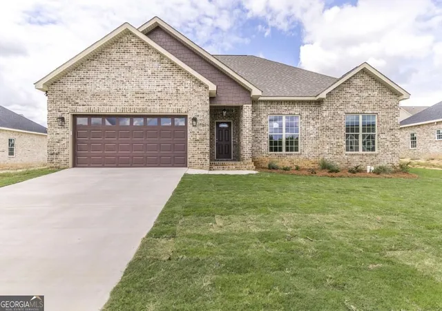 Photo 1 of Single family home for sale at 904 Nora Eloise, Bonaire, GA 31005 | MLS# 10698389 | Listing updated on 2026-09-10
