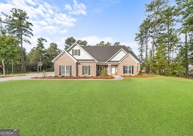 Photo 1 of Single family home for sale at 500 Mock St, Sylvania, GA 30467 | MLS# 10843981 | Listing updated on 2026-09-11
