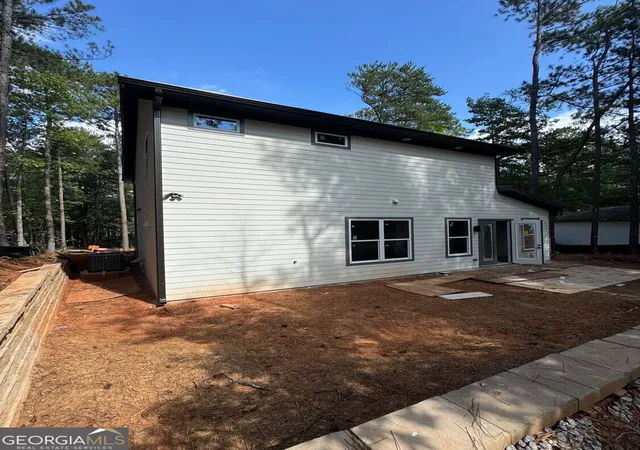 Photo 13 of Single family home for sale at 1351 Southgate Dr, Villa Rica, GA 30180 | MLS# 10851962 | Listing updated on 2026-10-07