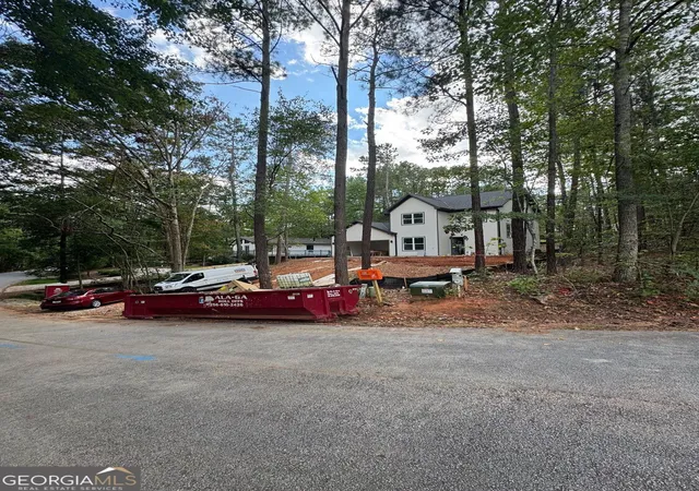 Photo 4 of Single family home for sale at 1351 Southgate Dr, Villa Rica, GA 30180 | MLS# 10851962 | Listing updated on 2026-10-07