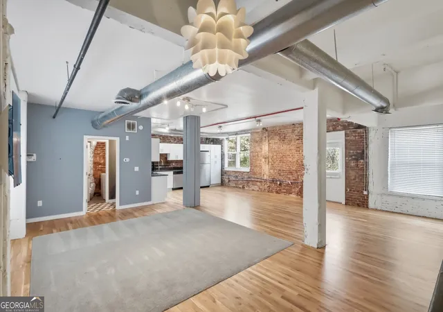 Photo 2 of Condo for sale at 244 Peters St SW #10, Atlanta, GA 30313 | MLS# 10851674 | Listing updated on 2026-09-24