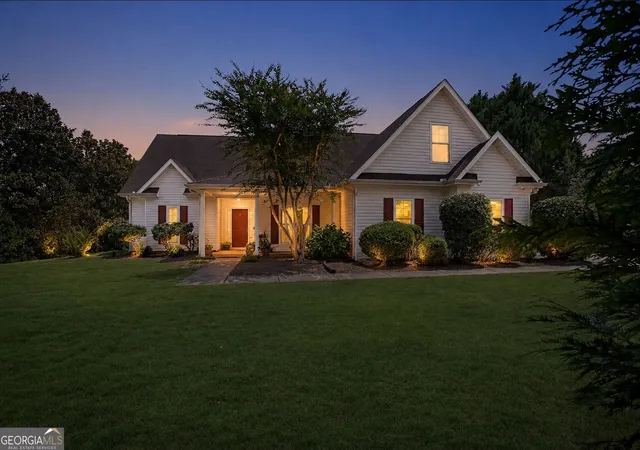 Photo 1 of Single family home for sale at 188 Meadows Dr, Senoia, GA 30276 | MLS# 10837688 | Listing updated on 2026-09-15