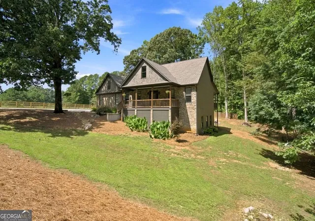 Photo 3 of Single family home for sale at 2975 Mars Hl Rd NW, Acworth, GA 30101 | MLS# 10842300 | Listing updated on 2026-10-02