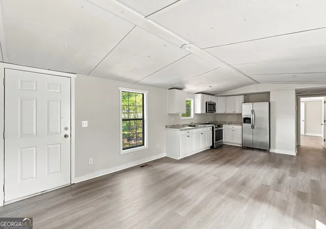 Photo 3 of Sale Pending at 61 Brett Ln, Temple, GA 30179 | MLS# 10840926 | Listing updated on 2026-10-07