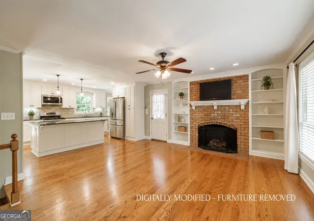 Photo 3 of Single family home for sale at 530 Westview Dr, Athens, GA 30606 | MLS# 10791453 | Listing updated on 2026-09-11
