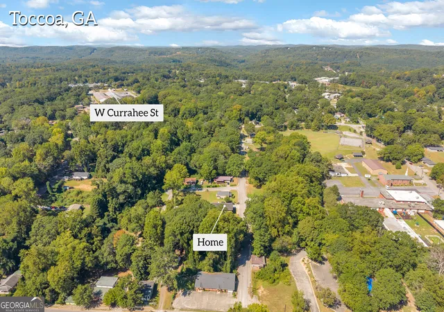 Listing Photo 2 - Condo for sale in building located at 65 Hughes St, Toccoa, GA 30577