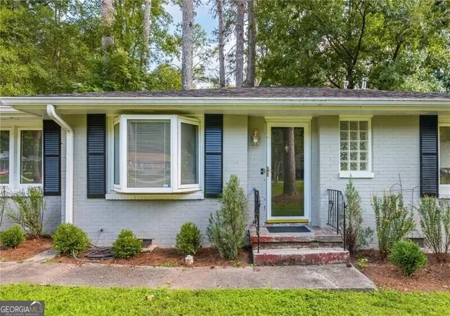 Photo 2 of Single family home for sale at 2347 Hunting Valley Dr, Decatur, GA 30033 | MLS# 10843396 | Listing updated on 2026-09-10