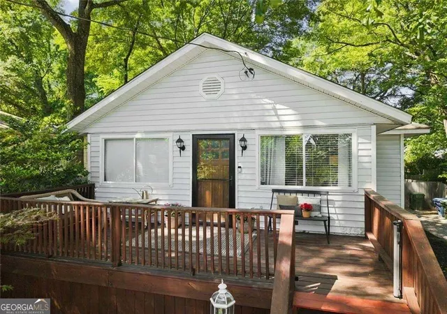 Photo 1 of Single family home for sale at 2152 Forrest Pl Nw, Atlanta, GA 30318 | MLS# 10842477 | Listing updated on 2026-09-09