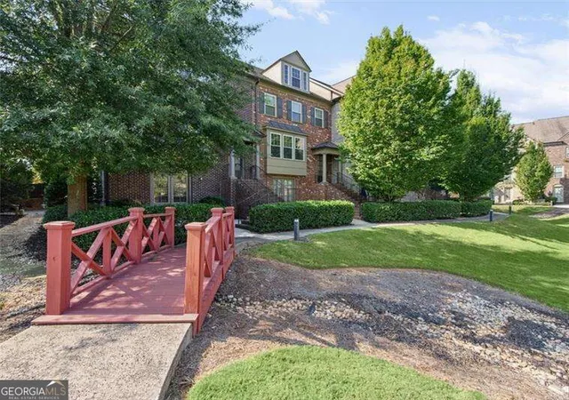 Photo 1 of Townhouse for sale at 530 Micayne Cir SE #4, Smyrna, GA 30082 | MLS# 10851647 | Listing updated on 2026-10-07