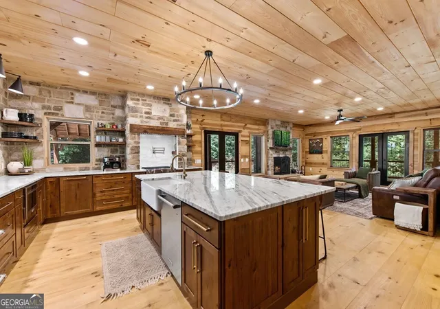 Photo 4 of Single family home for sale at 290 Graham Ct, Ellijay, GA 30540 | MLS# 10793043 | Listing updated on 2026-10-09