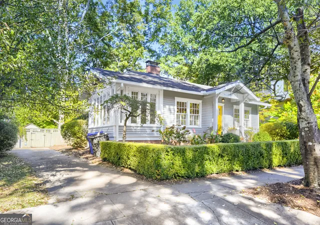 Photo 2 of Single family home for sale at 534 Ponce De Leon Pl, Decatur, GA 30030 | MLS# 10878722 | Listing updated on 2026-10-30
