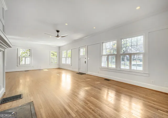 Photo 3 of Single family home for sale at 534 Ponce De Leon Pl, Decatur, GA 30030 | MLS# 10878722 | Listing updated on 2026-10-30