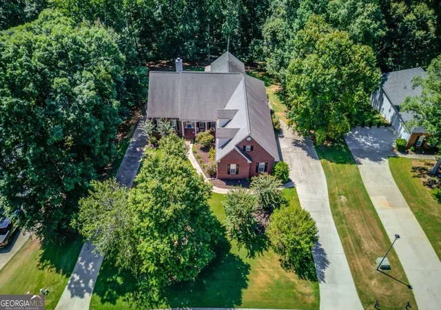 Photo 2 of Single family home for sale at 289 Gold Crst Dr, Braselton, GA 30517 | MLS# 10844425 | Listing updated on 2026-09-11