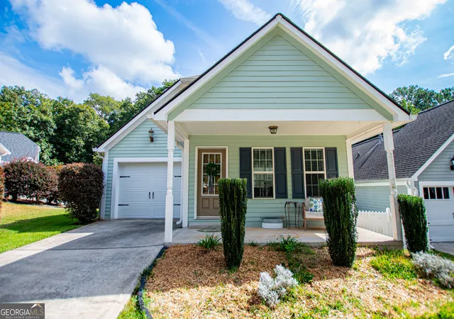 Photo 3 of Sale Pending at 249 Katherine Ct, Carrollton, GA 30117 | MLS# 10845086 | Listing updated on 2026-09-14