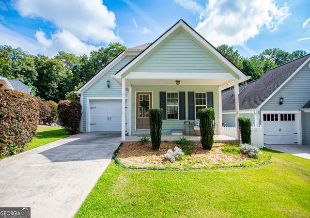 Photo 4 of Sale Pending at 249 Katherine Ct, Carrollton, GA 30117 | MLS# 10845086 | Listing updated on 2026-09-14