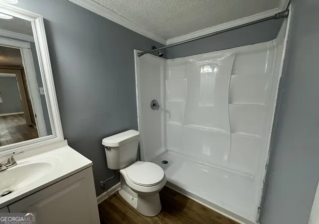 Listing Photo 2 - Condo for sale in building located at 428 Circus St, Griffin, GA 30223 - Unit #