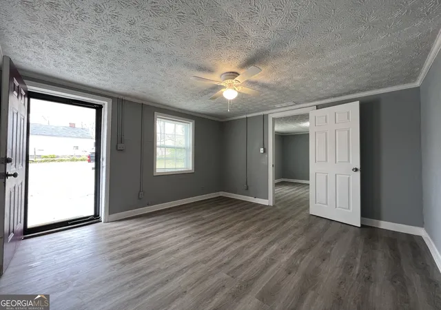 Listing Photo 3 - Condo for sale in building located at 428 Circus St, Griffin, GA 30223
