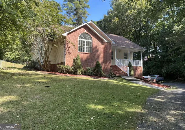 Photo 1 of Single family home for sale at 101 S Azalea Dr, Lafayette, GA 30728 | MLS# 10842232 | Listing updated on 2026-09-22